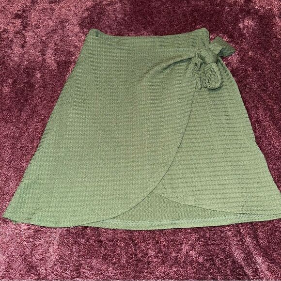 Green SHEIN Tide Side Wrap Skirt - Picture 1 of 3